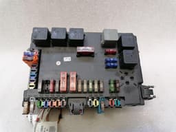 MERCEDES-BENZ Mercedes CL63 AMG W216 Fuse Box A2219067100 Fuse Box — thumbnail 5