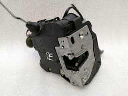 MERCEDES-BENZ Mercedes CLS W219 front right door lock A2197200435 door lock front right — thumbnail 4