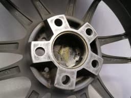 MERCEDES-BENZ Mercedes CLS W219 Alloy Wheel Brake Power Br10 Alloy Rim 19X8.5J ET32 FRONT — thumbnail 6