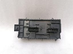 MERCEDES-BENZ Mercedes G-Wagen W463 Fuse Box A1669068201 Fuse Box — thumbnail 3