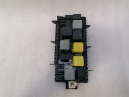 MERCEDES-BENZ Mercedes G-Wagen W463 Fuse Box A1669068201 Fuse Box — thumbnail 10