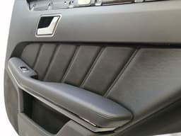 MERCEDES-BENZ Mercedes E63 W212 Door Card Right A2127307470 Door Trim Re Designo LEATHER — thumbnail 3