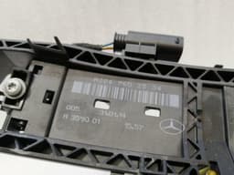 MERCEDES-BENZ Mercedes E Class W212 front left door lock A2047203735 door lock front left — thumbnail 7