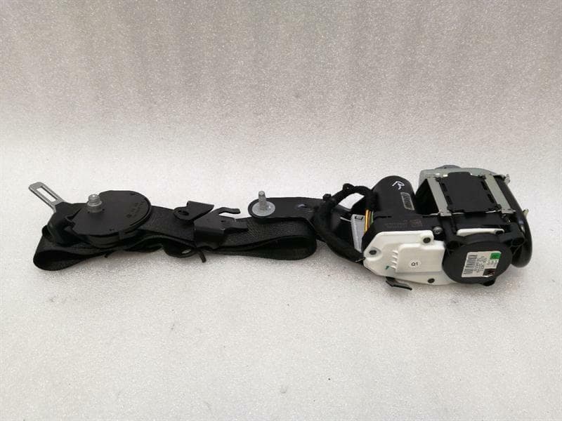 MERCEDES-BENZ Mercedes E W212 front right seatbelt A2128600886 seat belt front belt re