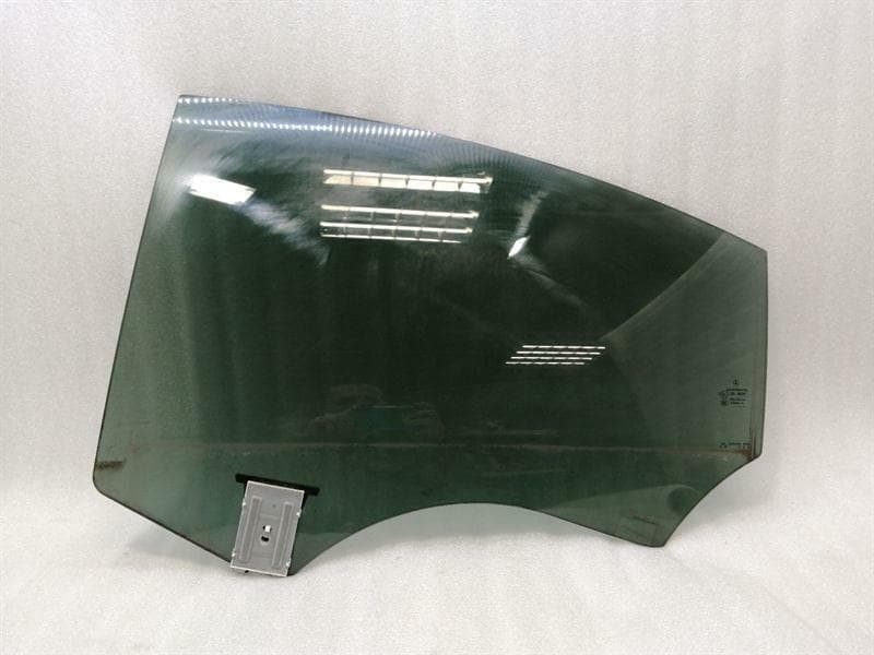 MERCEDES-BENZ Mercedes CLS W218 left rear door glass A2187350900 door window rear left