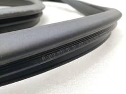MERCEDES-BENZ Mercedes E Class W212 Rear Door Seal A2126970151 Rear Door Seals L=R — thumbnail 2