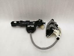MERCEDES-BENZ Mercedes E Class W212 rear left door lock A2047303535 door lock rear left — thumbnail 9