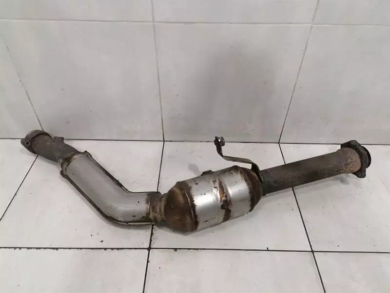 MERCEDES-BENZ Mercedes G63 W463 Catalytic Converter A4634907714 Catalyst RIGHT M157 AMG