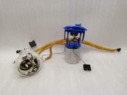 MERCEDES-BENZ Mercedes E63 W212 AMG Fuel Pump Electric A2184700494 Fuel Pump M157 — thumbnail 7