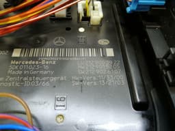 MERCEDES-BENZ Mercedes CLS W218 Fuse Box Rear SAM A2129003922 Fuse Box - Rear SAM — thumbnail 5