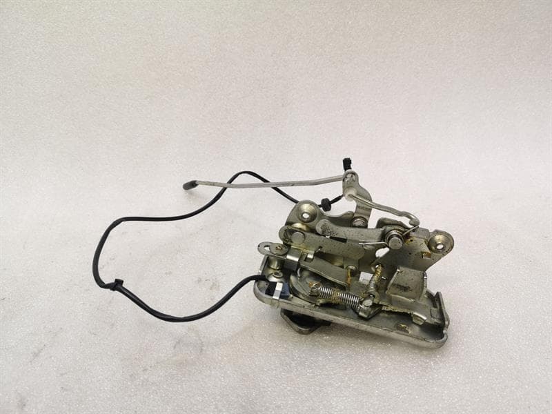 Mercedes G-Car W463 Front Right Door Lock A46372035 RIGHT HANDLE RHD