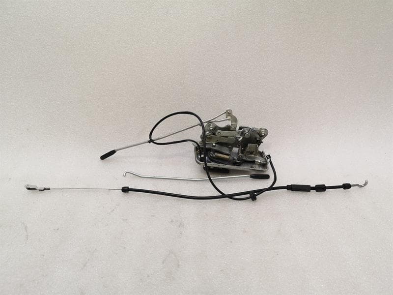 MERCEDES-BENZ Mercedes G-Car W463 Rear Right Door Lock A4637303835 Door Lock Re