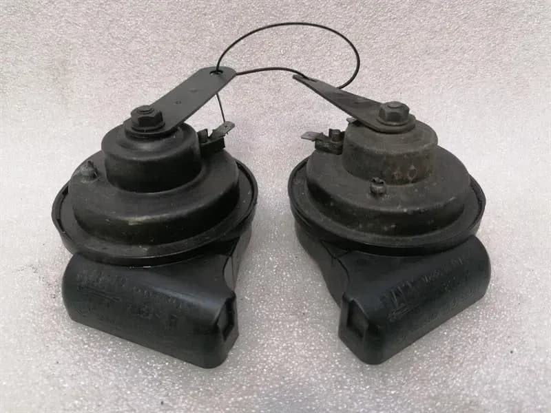 Mercedes G-Car W463 Horn Set A0030941482 Horn Fanfare Set