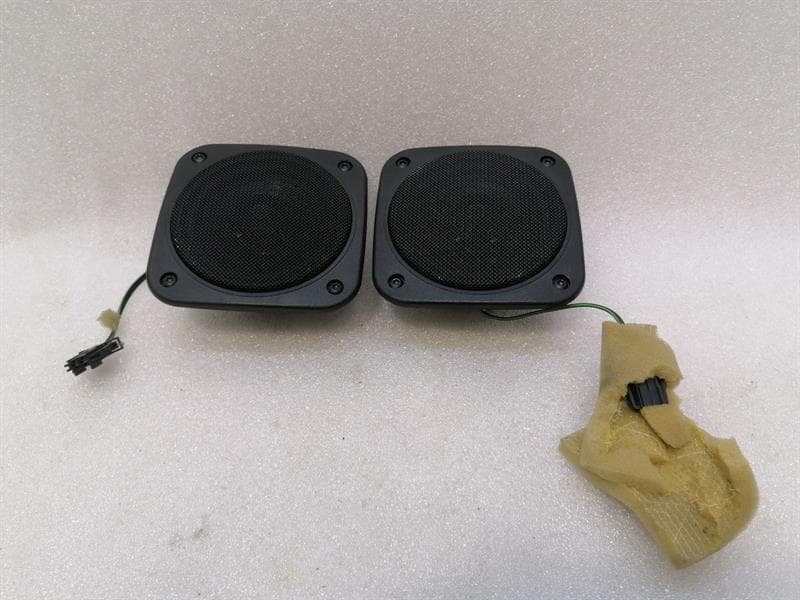 MERCEDES-BENZ Mercedes G-Car W463 Rear Speaker Set A4638201602 Speaker Rear Set
