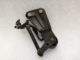 MERCEDES-BENZ Mercedes E Class W212 suspension level sensor A2123200943 level sensor — thumbnail 3