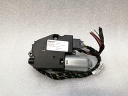 MERCEDES-BENZ Mercedes ML W166 Sun Roof Engine A1669600 Sunroof Motor — thumbnail 5