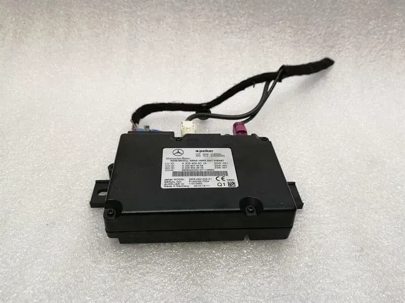 Mercedes CL W217 Multimedia Module A2059008218 Interface Control Unit