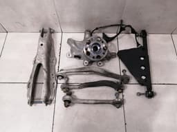 MERCEDES-BENZ Mercedes CL W217 Left Rear Hub Set A2223500941 Wheel Bearing Housing Rear Left — thumbnail 1
