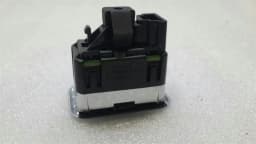 MERCEDES-BENZ Mercedes GLE W166 Boot Lid Switch A1668707610 Tailgate Switch — thumbnail 4
