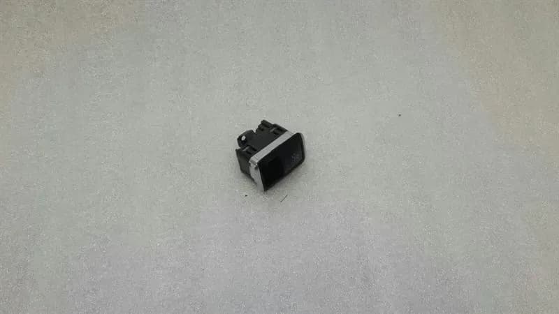 Mercedes GLE W166 Boot Lid Switch A1668707610 Tailgate Switch