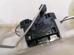 MERCEDES-BENZ Mercedes GLE W166 Fuel Transmitter Unit A1664700390 Tank Transmitter — thumbnail 6