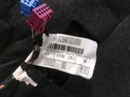 MERCEDES-BENZ Mercedes GLE W292 door card rear right A2927301701 door panel rear R leather — thumbnail 10