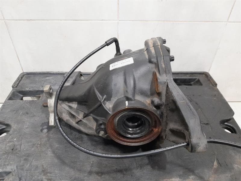 MERCEDES-BENZ Mercedes GLE63 AMG W292 C292 Rear Diff A1663500514 Differential Rear 3.69 M157