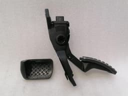 MERCEDES-BENZ Mercedes GLE W292 C292 Gas Pedal (Electrical) A2923000100 Accelerator Pedal — thumbnail 8
