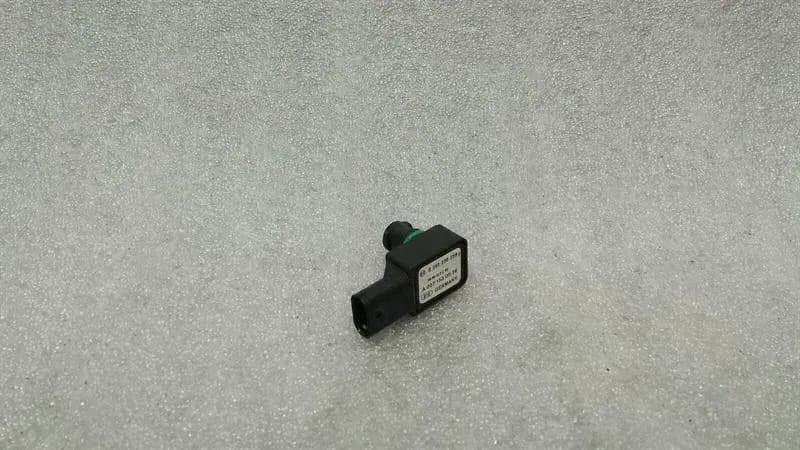 Mercedes S63 AMG W222 W217 Pressure Sensor A0071530528 Pressure Sensor M157