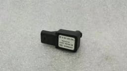 MERCEDES-BENZ Mercedes S63 AMG W222 W217 Pressure Sensor A0071530528 Pressure Sensor M157 — thumbnail 5