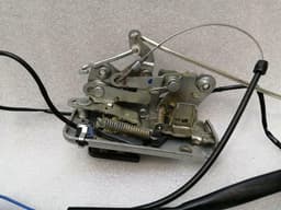 MERCEDES-BENZ Mercedes G-Car W463 FRH Door Lock A4637202435 Door Lock Front Right — thumbnail 7