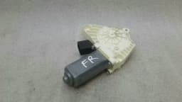 MERCEDES-BENZ Mercedes S W217 FRH door window motor A2079061300 window regulator motor front RE — thumbnail 1
