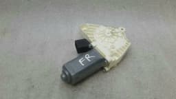 MERCEDES-BENZ Mercedes S W217 FRH door window motor A2079061300 window regulator motor front RE — thumbnail 4