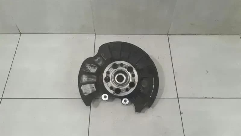 Mercedes CL W217 Left Rear Hub A2223500941 Wheel Bearing Housing Rear Left