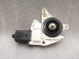 MERCEDES-BENZ Mercedes GLS X166 Front Right Door Window Motor A1669060301 Window Regulator Motor — thumbnail 2