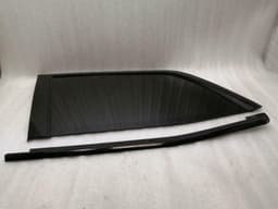 MERCEDES-BENZ Mercedes GLS X166 left rear quarter glass A1666704100 door window 1/4 rear left — thumbnail 5