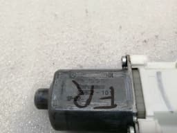 MERCEDES-BENZ Mercedes GLS X166 Front Right Door Window Motor A1669060301 Window Regulator Motor — thumbnail 3