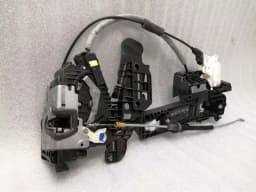 MERCEDES-BENZ MERCEDES GLS X166 RIGHT DOOR LOCK A0997201801 DOOR LOCK FRONT RIGHT SOFT CLOSE — thumbnail 2