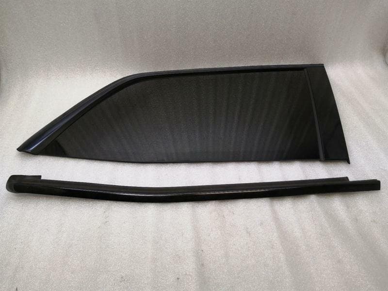 MERCEDES-BENZ Mercedes GLS X166 AMG Right Quarter Glass A1666704200 Screen 1/4 Rear Right