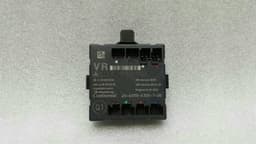 MERCEDES-BENZ Mercedes CLS W218 front door module A2189001101 door control unit front right — thumbnail 4