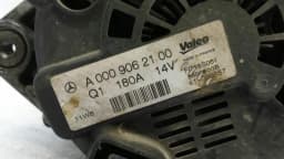 MERCEDES-BENZ Mercedes CLS W218 Alternator A0009063100 Alternator — thumbnail 4
