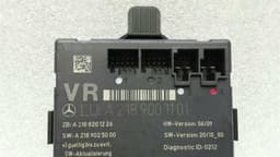MERCEDES-BENZ Mercedes CLS W218 front door module A2189001101 door control unit front right — thumbnail 3