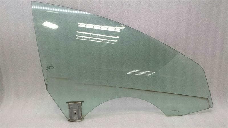 Mercedes CLS W218 right front door glass A2187250210 door window front right