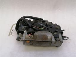 MERCEDES-BENZ Mercedes CLS W218 Suspension Pump A2123200104 Kompressor Air Suspension Airmatic — thumbnail 4