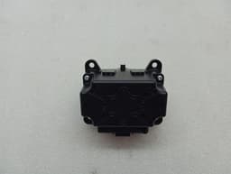 MERCEDES-BENZ Mercedes SL R231 Multimedia Switch A2319008203 Media Switch — thumbnail 3
