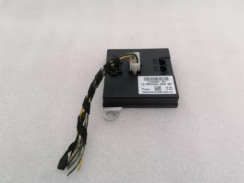 MERCEDES-BENZ Mercedes E Class W211 Electronic Module A2115453632 ECU BCM