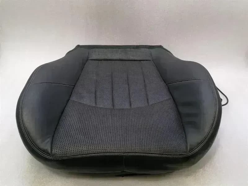 MERCEDES-BENZ MERCEDES E CLASS W211 RIGHT SEAT PAD A2119103092 RIGHT SEAT LEATHER AMG