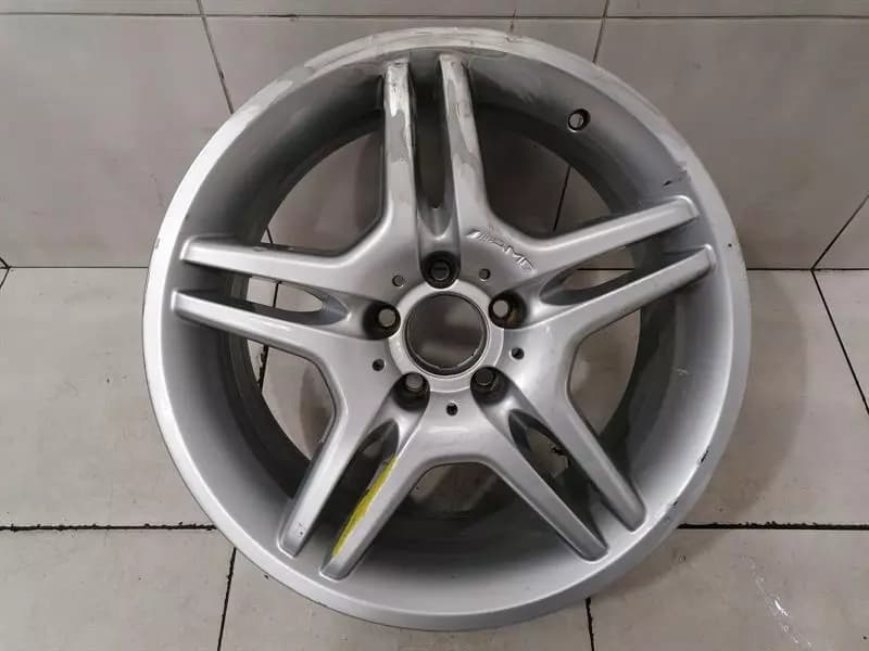 MERCEDES-BENZ AMG Mercedes E Class W211 Alloy Wheel A2114012602 Alloy Wheel 8J X 18 H2 ET 30