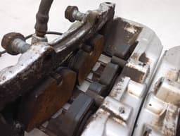 MERCEDES-BENZ Mercedes E55 AMG W211 Front Brake Caliper A0024209783 Front Brake Caliper M113 V8 — thumbnail 10