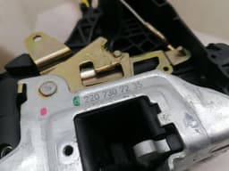 MERCEDES-BENZ Mercedes S-Class W220 Rear Right Door Lock A2207307235 Door Lock Re KEYLESS-GO — thumbnail 4